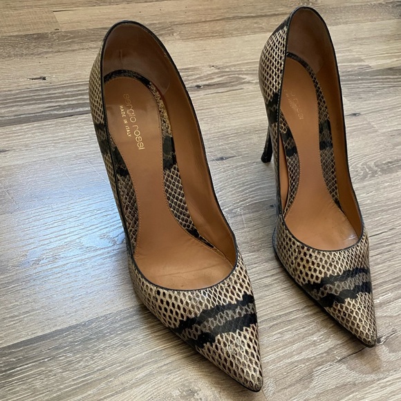 Sergio Rossi Snakeskin Pumps - Picture 3 of 11